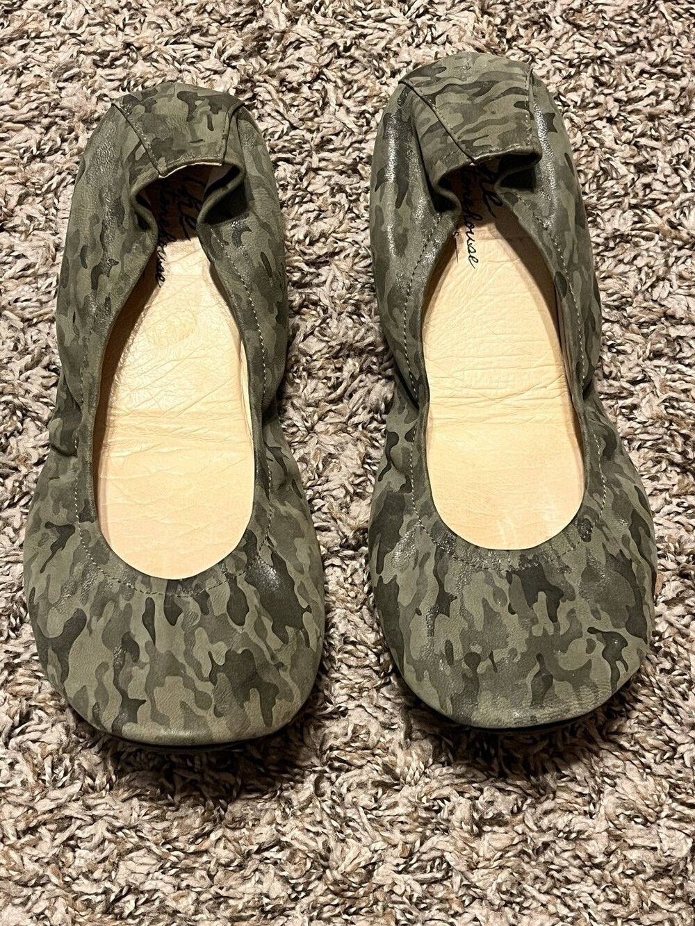 The Storehouse Flats Camo Foldable Ballet Flats Women's Size 11